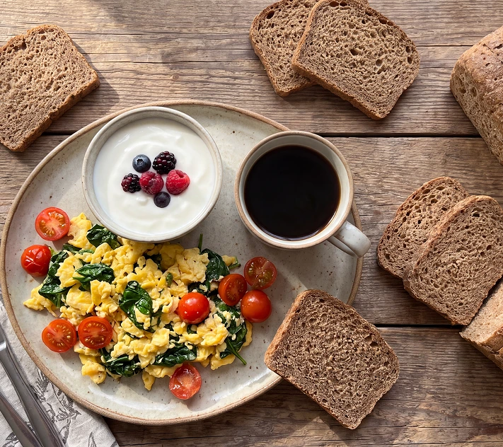 Tonus Without Yeast: The protein-led, lower-salt choice.